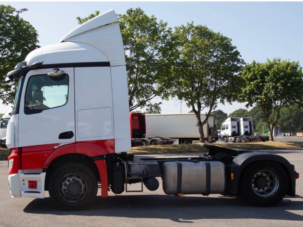 Mercedes-Benz Actros